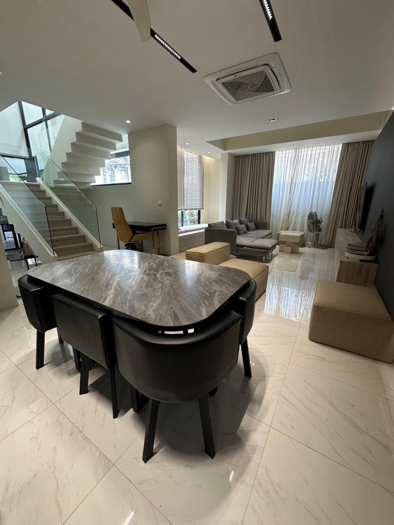 Luxury House for Rent in the Heart of Huai Khwang | Soi Prachasongkroh 27