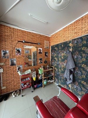 หาไม่ได้อีกแล้ว !!!!! ทำเลทองสำหรับนักลงทุน อาคารพาณิชย์ 3 ชั้นติดถนนเหมาะสำหรับเปิดร้านทอง โรงรับจำนำ!!!! ติดชุมชน ตลาด