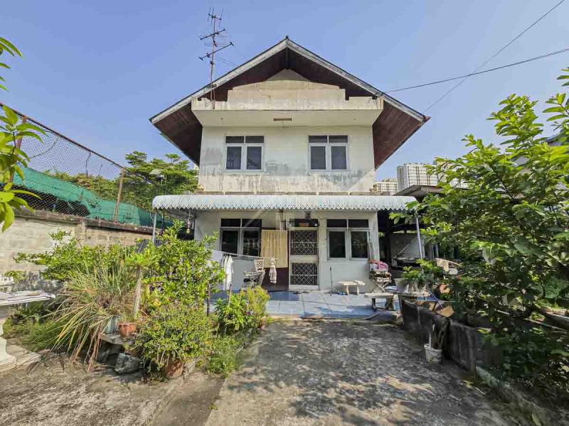 บ้านเดี่ยว 2 ชั้น ซอย นวมินทร์ 98 รามอินทรา         