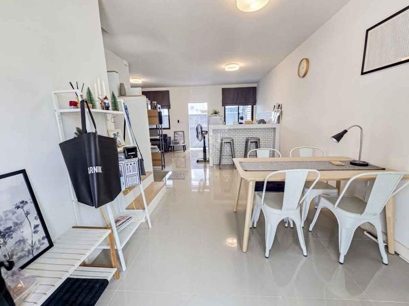 ทาวน์โฮม 2 ชั้น โครงการ พลีโน่ บางใหญ่ เฟอร์นิเจอร์ครบ พร้อมอยู่