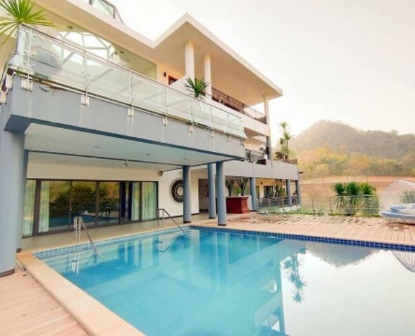 ให้เช่าพูลวิลล่าหลังใหญ่ 2 ชั้น วิวภูเขาสวย บ้านปง หางดง 