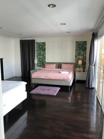 HR2328ขายบ้านพร้อมที่ดิน เนื้อที่ 126 ตรว.พร้อมสระว่ายน้ำส่วนตัว หมู่บ้านธารารมณ์ ซอยรามคำแหง 9