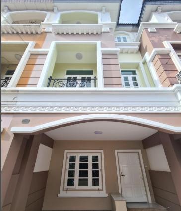 ขายทาวน์โฮม 3 ชั้น โครงการสราญพฤกษ์ ลาดพร้าว 130 ใกล้รถไฟฟ้า , เดอะมอลล์บางกะปิ