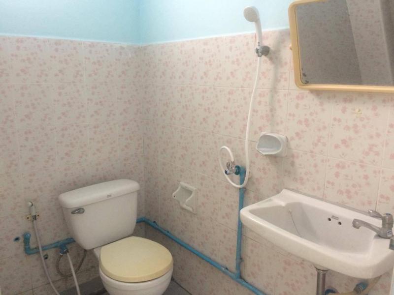 ขายตึกแถว อาคารพานิช 3 ชั้น 14 ห้อง ทำเลดีใกล้บีทีเอส หมู่บ้าน นารถสุนทร ต. บางเมือง สมุทรปราการ