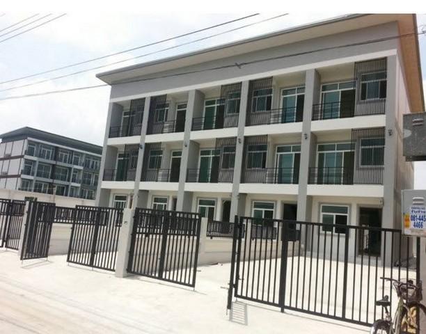 ให้เช่าทาวน์โฮม 3 ชั้น ย่านรามอินทรา ใกล้แฟชั่นไอส์แลนด์ , MRT วงแหวนรามอินทรา ( จดทะเบียนบริษัทได้ )