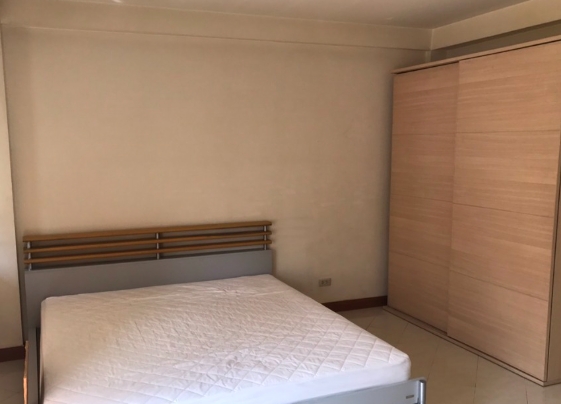 ให้เช่า และขาย ทาวน์โฮม3 ชั้น บ้านกลางเมือง ซ. พระรามเก้า 43 ใกล้ห้าง The Nine