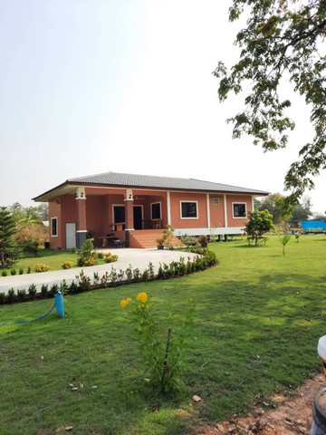 ขายบ้านพร้อมที่ดิน อำเภอเมือง จังหวัดบุรีรัมย์ เนื้อ7 ไร่ 42 ตารางวา