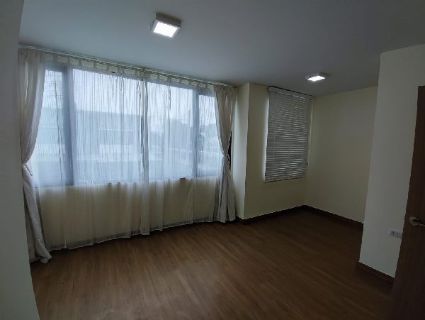 ขายทาวน์โฮมราคาถูก โครงการพลีโน่ รามอินทรา จตุโชติ ขายทาวน์โฮมราคาถูก โครงการพลีโน่ รามอินทรา จตุโชติ