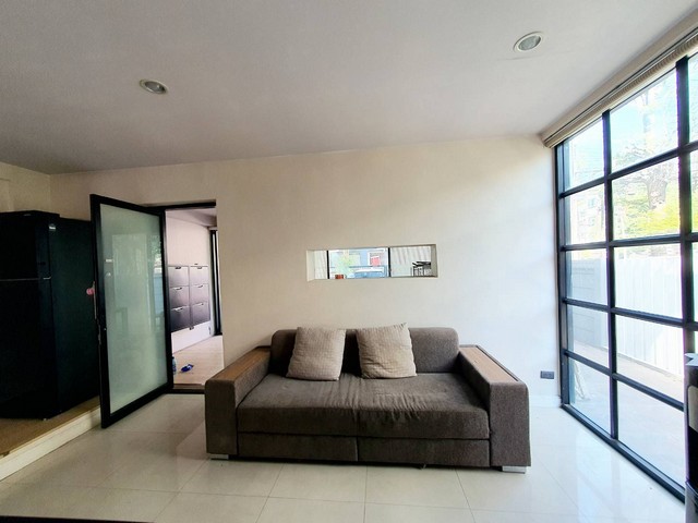 sale townhome อารียา แมนดารีน่า สุทธิสาร 31 ตาราง-วา 4นอน 8900000 -   ราคา - ดี