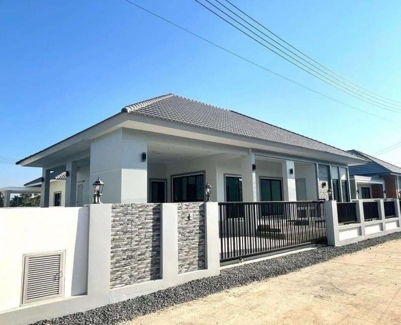 โซนท่ารั้ว #ขายต่ำกว่าราคาประเมิน 3.99 ล้าน 91 ตรว. #ดอยสะเก็ด #บ้านสร้างใหม่ ชั้นเดียว สไตล์ #Contemporary #Modern เนื้อที่เยอะ