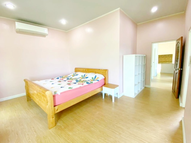 ขายที่ดิน  3ไร่  พุทธมณฑลสาย4  สร้างบ้าน ออฟฟิต โกดัง  ราคาดีงาม  วาละ 20000