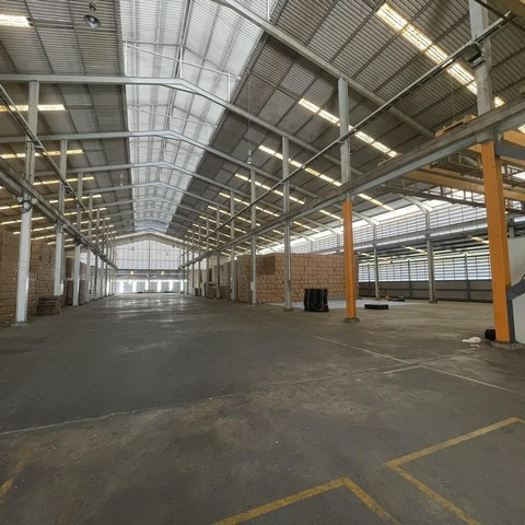 HR2333โกดังให้เช่าขนาด 3,700 ตรม.พร้อมออฟฟิศ เทพารักษ์ กม10.5 บางพลี สมุทรปราการ