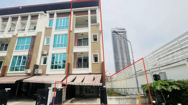 ให้เช่า ทาวน์โฮม 4 ชั้น บิซทาวน์ พระราม 3 – สุขสวัสดิ์ หลังริม 