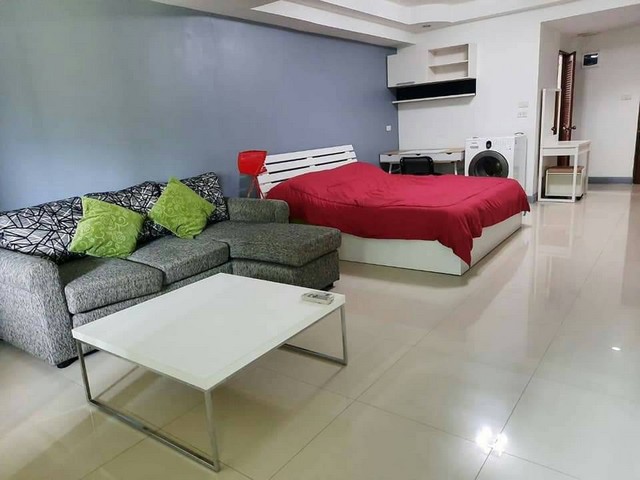 คอนโดให้เช่า  ทำเลทอง ใจกลางเมือง บนถนนห้วยแก้ว เชียงใหม่