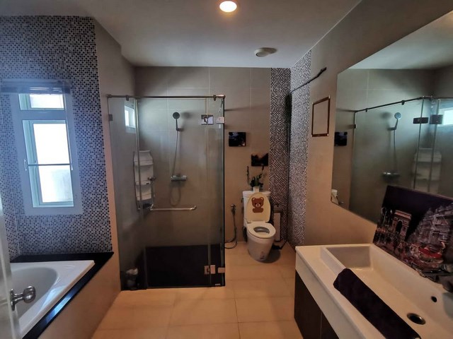 ให้เช่าบ้านเดี่ยว ใกล้MRT สายสีชมพู ใกล้ทางด่วน รามอินทราใกล้ เซ็นทรัล รามอินทรา ​บางกอก​บูเลอวาร์ด​ราม​อินทรา​3​ ตรงข้าม​แฟชั่น​ ติด​วงแหวน