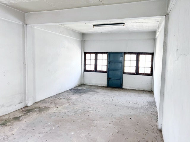 บิ๊กซี เพชรเกษม81 ให้เช่าอาคารพาณิชย์ 2คูหา ตลาดการค้าหนองแขม 550 ม. 3.2กม  4.5 ชั้น 36ตร.วา. 500 ตร.ม.  เทคโนโลยีธนบุรี 700 ม.หลักสอง