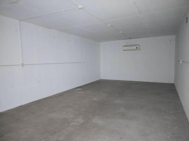 ให้เช่าโกดัง หนองปลาไหล บางละมุง ทำเลดี ใกล้ถนนใหญ่สาย 36 FP-W0272