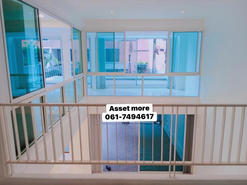 ให้เช่าTownhouse  4 ชั้น  บ้านสวยปรับปรุงใหม่ ซอยสุขุมวิท 11  แขวงคลองเตยเหนือ เขตวัฒนา  กทม