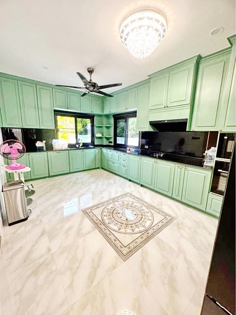 ลาซาล บางนา-ตราด ติดMRT ศรีเอี่ยม 800 ม.ให้เช่าคฤหาสน์หรู 2 ชั้น 390 ตร.ม. มีดาดฟ้า จัดเต็มเฟอร์ 3นอน 4น้ำ  ลิตเติ้ลวอล์ค บางนา 1.3 กม.