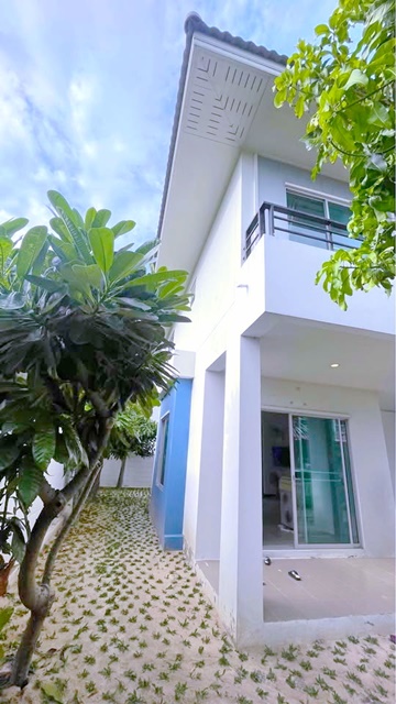 ราชพฤกษ์ โลตัส วัดไพร่ฟ้า 2.6 กม. ขาย-เช่าบ้านเดี่ยว 2 ชั้น 50 ตร.วา. 200 ตร.ม. 3 นอน 2 น้ำ ตลาดพูนลาภปทุม 3.6 กม  รพ.ปทุมธานี 3.8 กม.เ