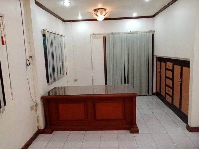 บิ๊กซีสุขาภิบาล5 700ม. ให้เช่าบ้านเดี่ยว 2ชั้น BTSคูคต 2.2 กม. 72ตร.วา.282ตร.ม. วิวทะเลสาบ ม. นอร์ทกรุงเทพ 3-4นอน ตลาดเอซี สายไหม 1.5กม.