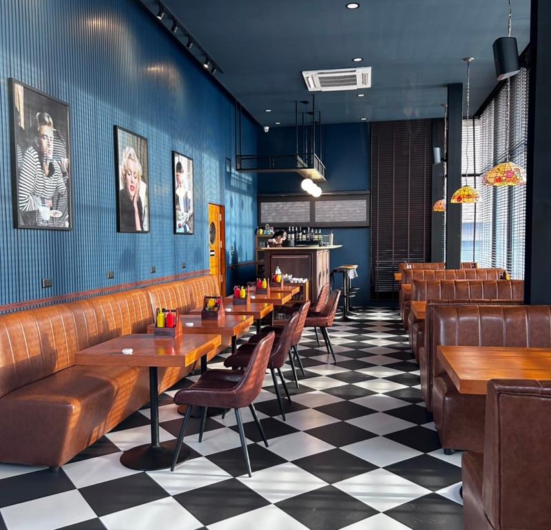 เซ้งร้านอาหาร ถนนสุขาภิบาล2 ประเวศ ในโครงการ K sapce minimall โซนพักอาศัย มีหมู่บ้านเยอะ