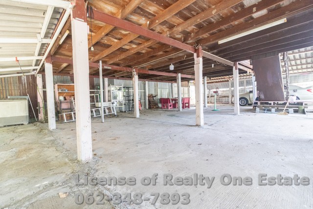 ขาย บ้านลพบุรี ต.หนองทรายขาว อ.บ้านหมี่ จ.ลพบุรี สภาพดี เนื้อที่เยอะ ถูกมาก