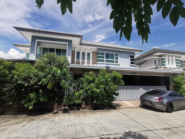 BH3521 ขายหรือให้เช่าบ้านบางกอกบูเลอวาร์ด รามอินทรา 3 ทำเลดี ตรงข้ามแฟชั่นไอส์แลนด์ ติดวงแหวน ใกล้รถไฟฟ้า MRT สายสีชมพู