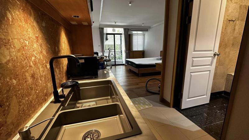 ขายห้องคอนโดพิพัฒน์เพลสเนื้อที่  31.56 ตาราเมตร พร้อมขาย คอนโดไม่มีผลกระทบใดๆๆ ถนนสีลม