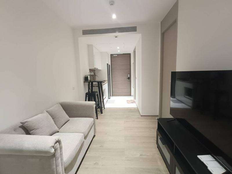 ให้เช่า (For Rent) คอนโด : คอนโด : ฟินน์ อโศก สุขุมวิท 10ประเภท 1 ห้องนอน +1 ห้องอเนกประสงค์ 40.73 ตรม.