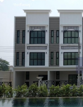 ให้เช่าโฮมออฟฟิศหรู 3 ชั้น อิเธอร์นิตี้ ทาวน์ พริมโรส วัชรพล  ใกล้ตลาดวงกร รร.สารสาสน์ สายไหม สุขาภิบาล 5 