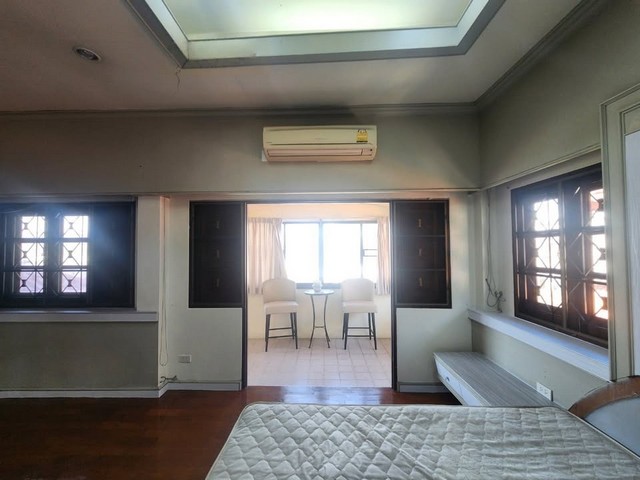 ให้เช่าบ้านเดี่ยวใกล้เดอะมอลล์ บางแคและใกล้ Lerd La Int Schoolหมู่บ้านเอเวอร์กรีน ซิตี้ ใกล้ MRT หลักสอง ,