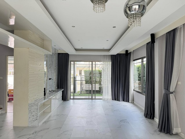 ขายบ้านเดี่ยว 2 ชั้น 56 ตรว. โครงการมัณฑนา เลค วัชรพล Mantana Lake Watcharapol ฝั่งทะเลสาบเฟสแรก เข้าได้ทั้งฝั่งสายไหม56 และสุขาภิบาล5