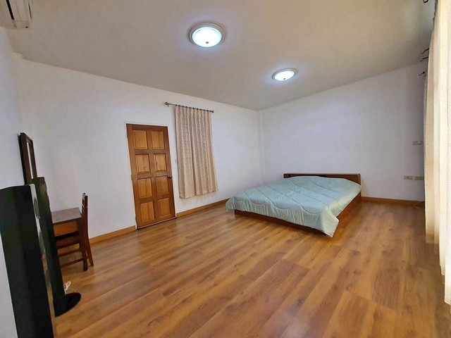 ให้เช่าทาวโฮมใกล้เซ็นทรัลอีสต์วิลล์ โลตัส คริสตัลปาร์คโยธินพัฒนา ซ.3  ย่านเลียบด่วนเอกมัย-รามอินทรา บ้านกลางเมือง ลาดพร้าว-โยธินพัฒนา