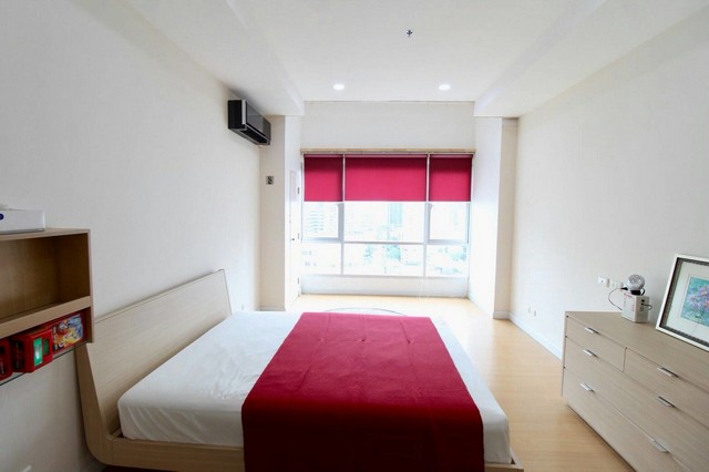 ให้เช่า The Trendy Condo สุขุมวิท 13   ชั้น 15 เดินทางสะดวก