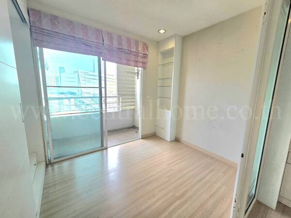 คอนโด เดอะ ไลท์เฮ้าส์ สาทร - เจริญนคร ใกล้สถานี BTS กรุงธนบุรี