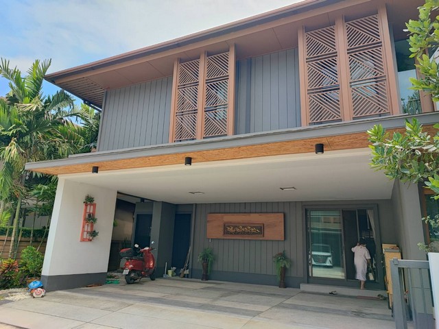 ขายบ้านหรู บุราสิริ พัฒนาการ ทำเลถนนพัฒนาการตัดใหม่ ใกล้ห้าง พาราไดซ์ ซีคอน สวนหลวง ร.9