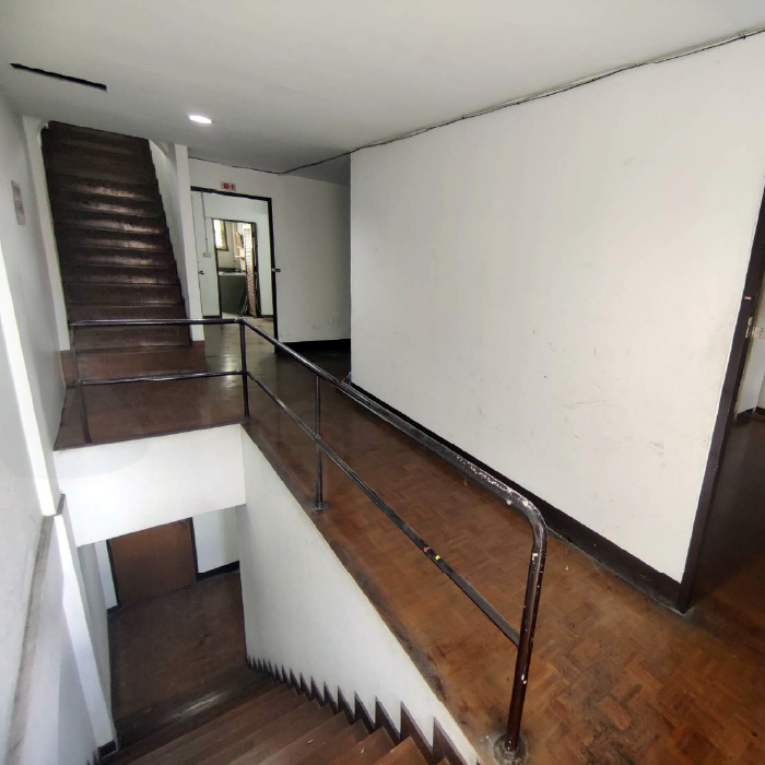 ขายอาคารพาณิชย์ 4 ชั้นครึ่ง 2 คูหา ใจกลางรามคำแหง ขายอาคารพาณิชย์ 4 ชั้นครึ่ง 2 คูหา ใจกลางรามคำแหง