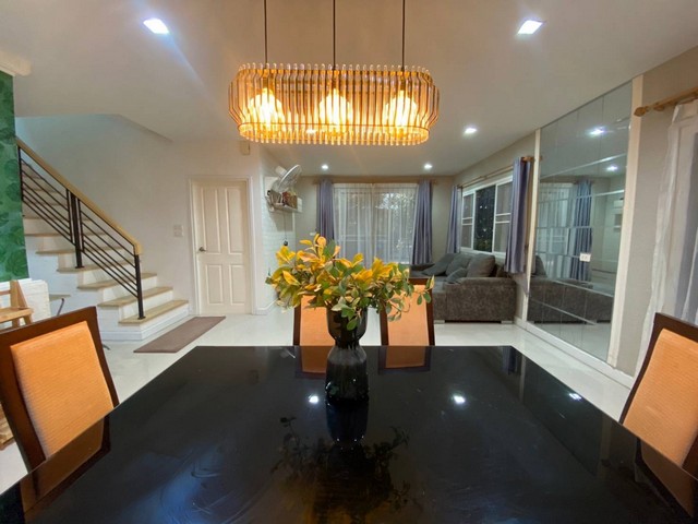 ขาย บ้านแฝด 2 ชั้น ทำเลปังมาก โกลเด้นนีโอ ชัยพฤกษ์ วงแหวน ต่อเติมแล้ว แต่งครบ ใกล้บิ๊กซี ไทรน้อย