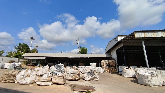 ขายโรงงานรีไซเคิล พร้อมสิ่งปลูกสร้าง ตำบลลาดตะเคียน อำเภอกบินทร์บุรี ปราจีนบุรี