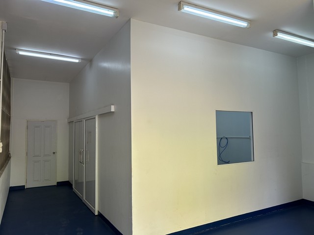 ขายและให้เช่า โฮมมินิแฟ็คตอรี่ แสมดำ พระราม2 เขตบางขุนเทียน  กรุงเทพ