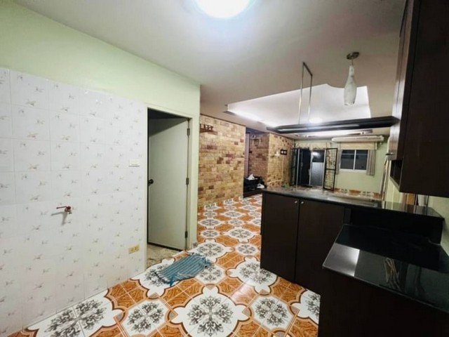 ขายบ้านเดี่ยวศรีราชา หมู่บ้านสุรศิกดิ์ พาร์ควิลล์ ทำเลดี ใกล้แหล่งชุมชน FP-H0291