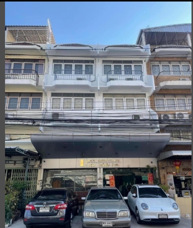ขายอาคารพร้อมพื้นที่เก็บสินค้า 2 คูหา 5 ชั้น หมู่บ้านอัมรินทร์นิเวศน์ พหลโยธิน บางเขน