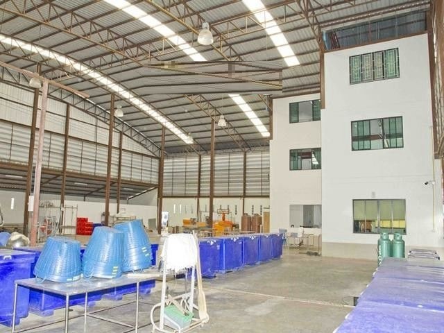 เทคโนโลยีธนบุรี 4.5 กม. กระทุ่มแบน สมุทรสาคร ขาย-ให้เช่าโกดั 920 ตร.ม.115 ตร.วา. ตลาดคุณนาย 3.2 กม. ถ.เลียบคลองเเคราย พระราม2