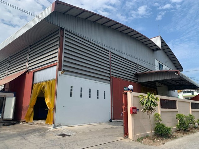 ถ.เลียบคลองเเคราย พระราม2 กระทุ่มแบน สมุทรสาคร ขาย-ให้เช่าโกดั 925 ตร.ม.119 ตร.วา. ตลาดคุณนาย 3.2 กม. เทคโนโลยีธนบุรี 4.5 กม. 