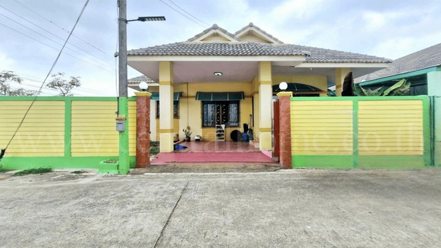 บ้านเดี่ยว ชั้นเดียว ซอย กำนันเหยิน สายเนตรงาม - ปทุมธานี หลังมุม