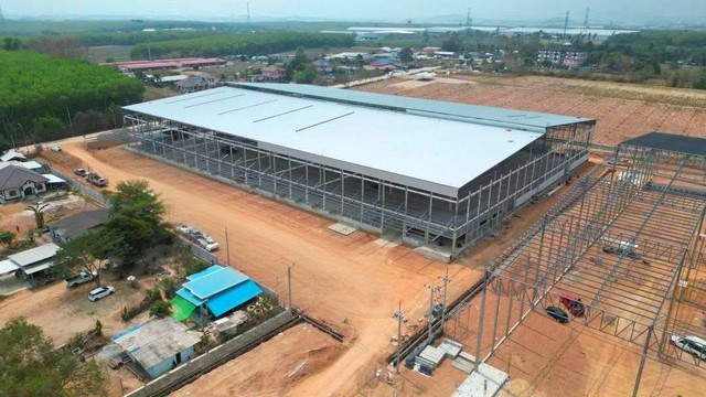 ให้เช่าโรงงานสร้างใหม่ศรีราชาชลบุรี   85  ไร่ ผังสีม่วง