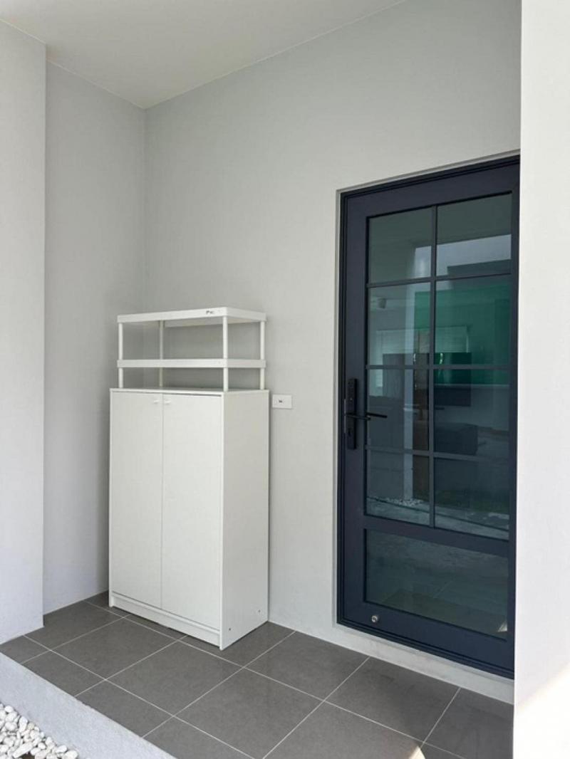 โครงการ Centro Bangnaบ้านเดี่ยว 2 ชั้น58 วา 4 ห้องนอน 5 ห้องน้ำ 2 ห้องพักผ่อน 1ห้องอาหาร -แอร์และเฟอร์ฯครบ หิ้วกระเป๋าพร้อมอยู่ ⭐️140,000บ/ด