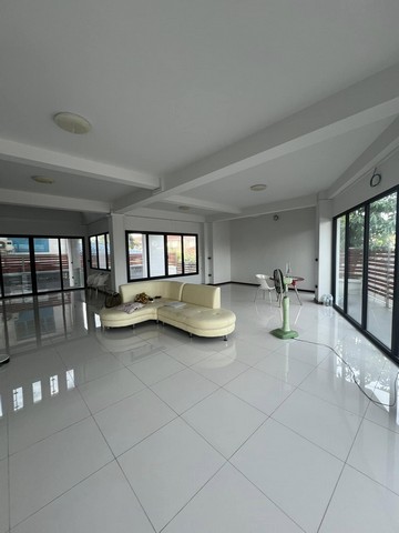 ให้เช่าโฮมออฟฟิศ879ตร.ม.ย่านบางกรวย นครอินทร์ ราชพฤกษ์ สิรินธรพร้อมลิฟท์