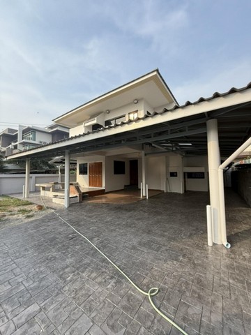 รหัสC6703 ให้เช่าบ้านเดี่ยว 2 ชั้น ถนนลาดพร้าว ซอยสังคมสงเคราะห์ ใกล้เซ็นทรัลอีสวิลล์  CDC โรงเรียนนานาชาติ